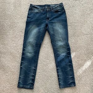 IZOD Men's Comfort Stretch Straight Fit Jean, Size 32x30